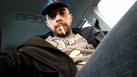 Snapshot of tjinka chatting on October 28, 2:40 pm tjinka online show from October 28, 2:40 pm