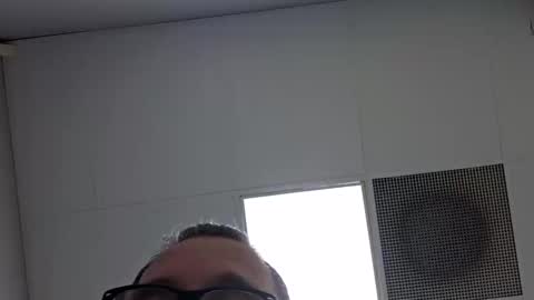 Vols online show from March 12, 5:17 pm