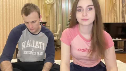 Moly   CONTROL DOMI IN PVT FOR FREE   online show from December 25, 7:57 am