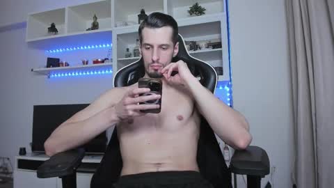 Todd online show from January 18, 7:56 pm