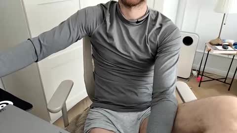 Martin online show from April 23, 12:29 pm