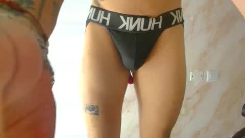 toji lee online show from January 9, 9:20 pm