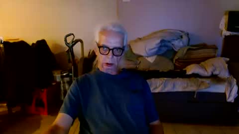Snapshot of tom112292014 chatting on October 14, 5:27 pm tom112292014 online show from October 14, 5:27 pm