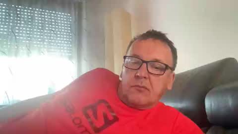 Tom online show from May 28, 4:49 pm