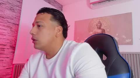 Tom muscle1 online show from February 7, 12:30 pm