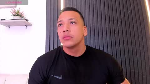 Tom muscle1 online show from November 9, 12:19 pm