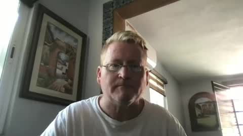 Hola online show from January 3, 8:32 pm