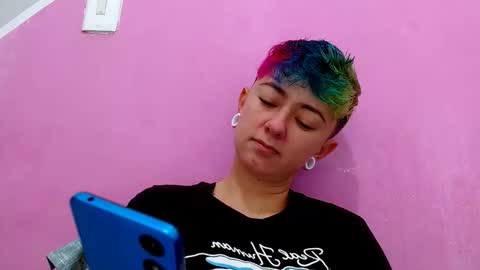 Blue online show from October 16, 7:13 pm