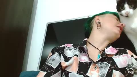 Blue online show from February 26, 3:54 pm