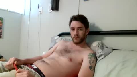 tomchill69 online show from June 25, 2:44 pm