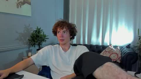 Snapshot of tommy_jamm chatting on September 26, 3:53 pm Tommy online show from September 26, 3:53 pm