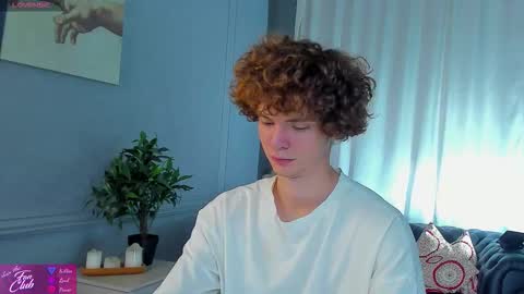 Snapshot of tommy_jamm chatting on October 2, 10:03 am Tommy online show from October 2, 10:03 am