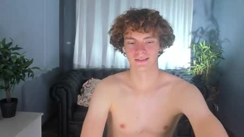 Snapshot of tommy_jamm chatting on October 7, 4:03 pm Tommy online show from October 7, 4:03 pm