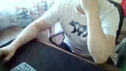 Tommi Li online show from January 25, 9:04 am