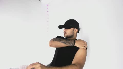 tommy_sccott online show from October 2, 12:42 am