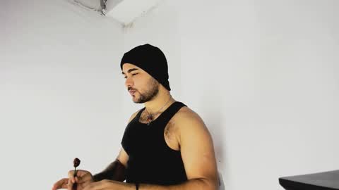 tommy_sccott online show from November 4, 9:38 pm