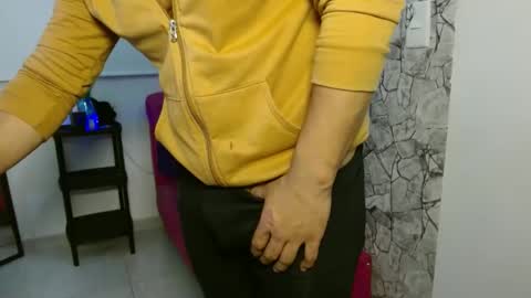 tommyandthalia online show from February 28, 12:54 am