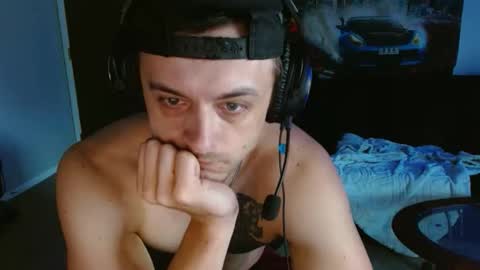 Tommy Strokes online show from April 29, 5:30 pm