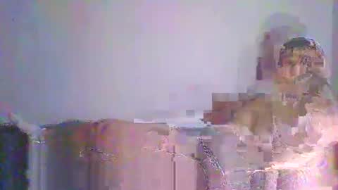 tonny54880 online show from March 2, 6:51 pm