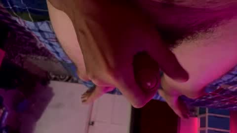 Snapshot of tonyms10 chatting on October 4, 8:01 am tonyms10 online show from October 4, 8:01 am