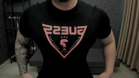 TonyWilcox online show from November 21, 7:28 am