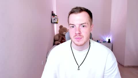 Snapshot of toohornyserj chatting on February 21, 1:55 am toohornyserj online show from February 21, 1:55 am