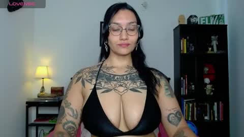 toothyy online show from May 24, 4:13 pm