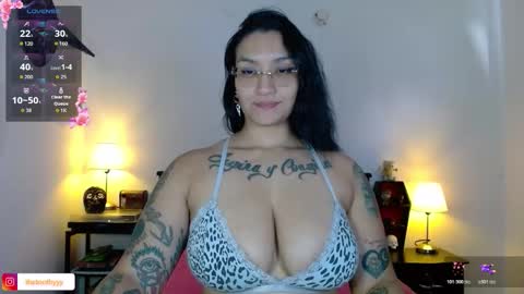 toothyy online show from November 10, 8:11 pm