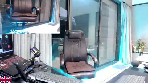 topalphaboss online show from February 25, 2:20 pm