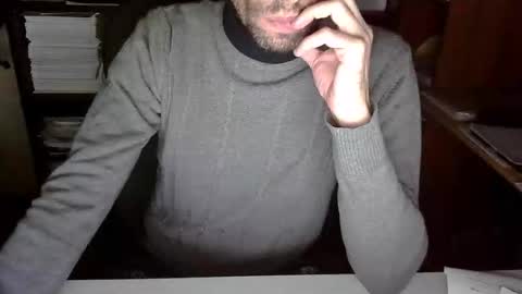 Snapshot of topg84 chatting on October 10, 4:57 pm Topg84 online show from October 10, 4:57 pm