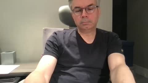 topspin69 online show from December 5, 3:31 am