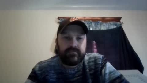 Snapshot of totalpackage2089 chatting on December 7, 7:38 pm Big Daddy Balls online show from December 7, 7:38 pm
