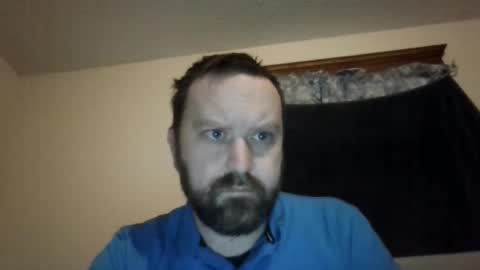 Snapshot of totalpackage2089 chatting on February 8, 12:06 pm Big Daddy Balls online show from February 8, 12:06 pm