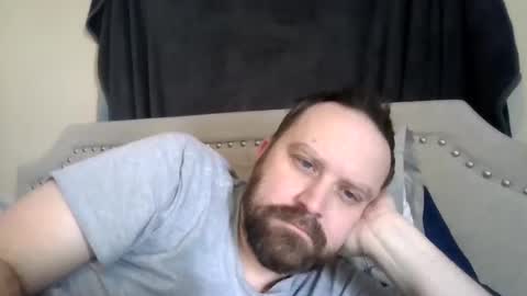 Snapshot of totalpackage2089 chatting on February 15, 3:39 pm Big Daddy Balls online show from February 15, 3:39 pm