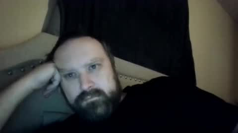 Snapshot of totalpackage2089 chatting on February 22, 4:07 am Big Daddy Balls online show from February 22, 4:07 am