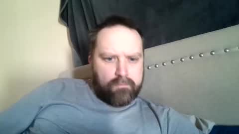 Snapshot of totalpackage2089 chatting on February 9, 4:07 pm Big Daddy Balls online show from February 9, 4:07 pm