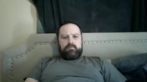 Snapshot of totalpackage2089 chatting on February 26, 4:27 pm Big Daddy Balls online show from February 26, 4:27 pm