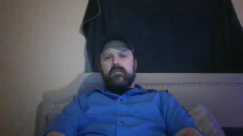 Snapshot of totalpackage2089 chatting on December 10, 10:37 pm Big Daddy Balls online show from December 10, 10:37 pm