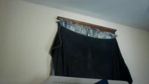 Snapshot of totalpackage2089 chatting on December 22, 2:49 pm Big Daddy Balls online show from December 22, 2:49 pm