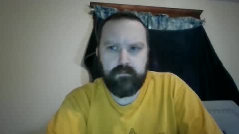 Snapshot of totalpackage2089 chatting on January 26, 5:13 pm Big Daddy Balls online show from January 26, 5:13 pm