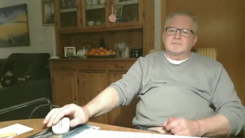 toto758 online show from January 18, 11:00 pm