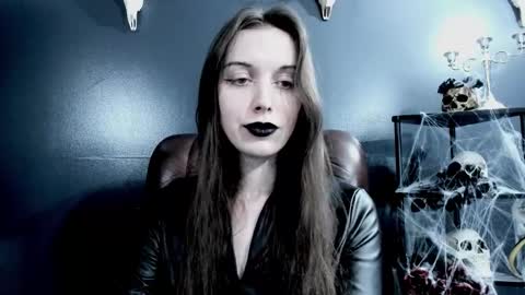 toxicdomme online show from March 9, 6:34 pm