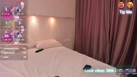 Snapshot of tracy_tay1or chatting on January 29, 7:04 am Tracy GMT2 Mon 3 AM - 4 PM Tue 3 AM - 4 PM Wed 3 AM - 4 PM Thur 3 AM - 4 PM Fri 3 AM - 4 PM online show from January 29, 7:04 am