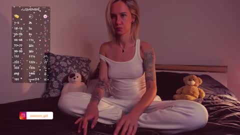 Hey my name is Kiri Kiri online show from March 5, 9:38 am