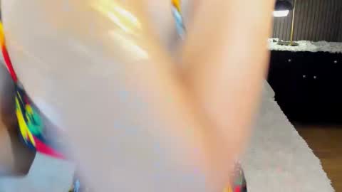 Snapshot of transdaizy19 chatting on October 25, 3:18 am Daisy online show from October 25, 3:18 am