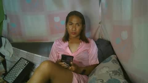 transhottie28 online show from March 11, 11:44 am