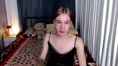 Chloe online show from March 6, 3:49 am