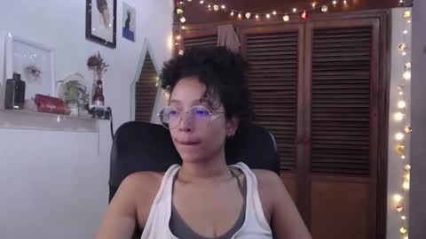 Emily online show from February 6, 8:34 pm