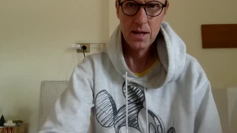 trebo00788 online show from May 16, 11:31 am