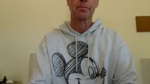 trebo00788 online show from April 26, 1:31 pm